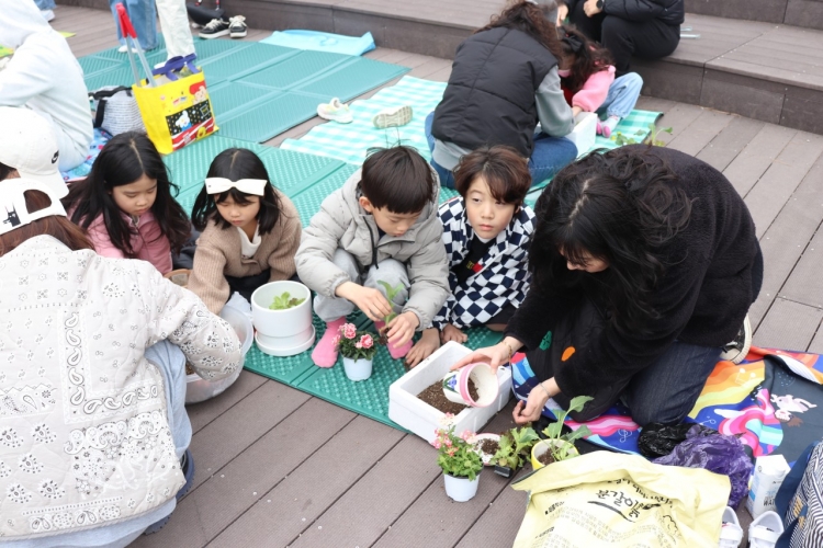 7eb7ba18f6a93d40c9d27b4a06a02301_1768022